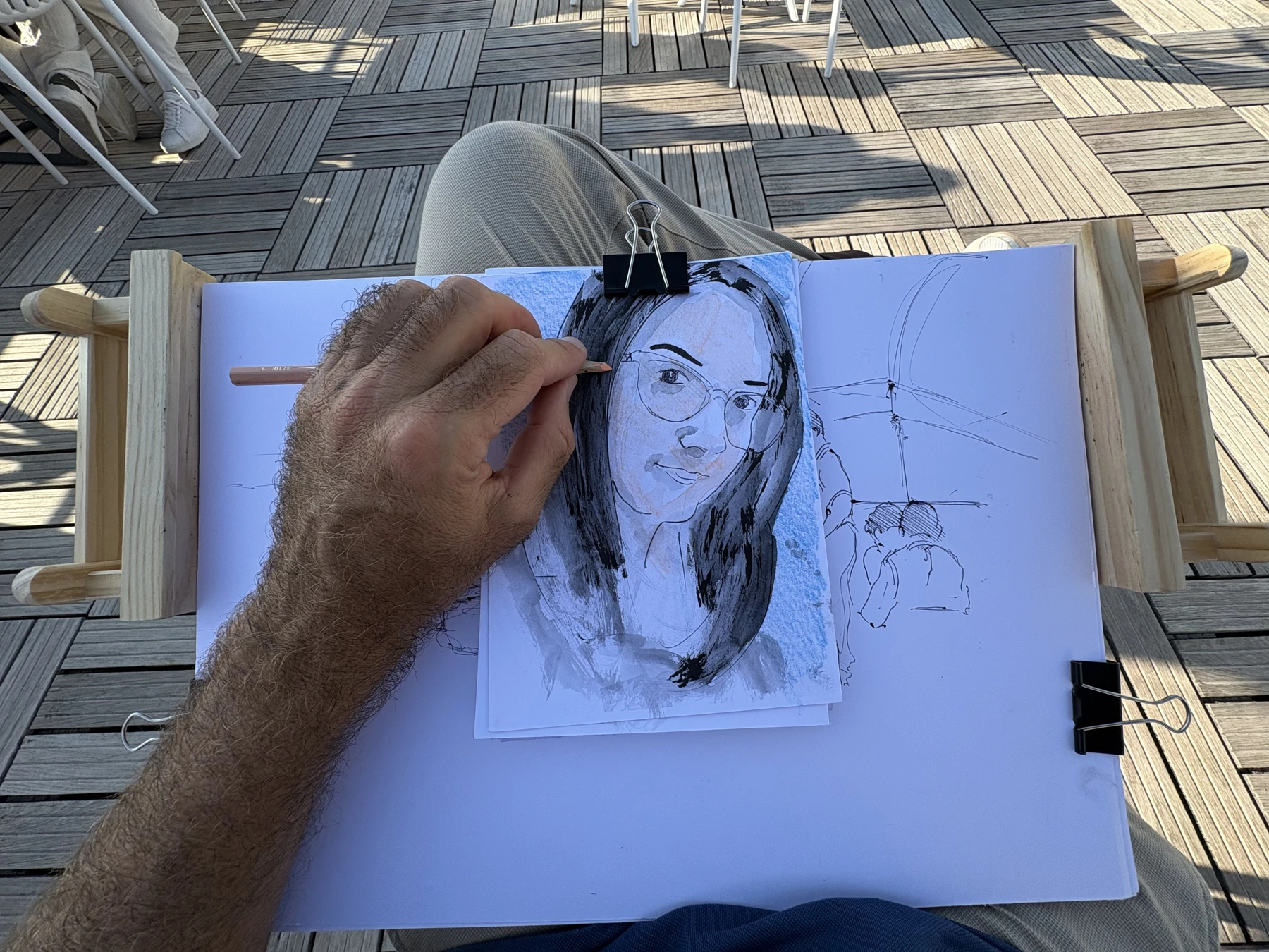 Le geste du dessin : un portrait en cours